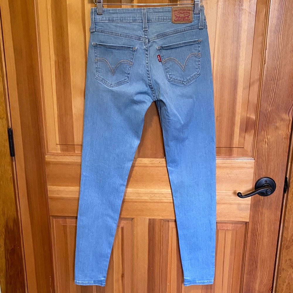 Levi's 535 Super Skinny Light Blue Denim with Red Label